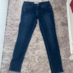 dark wash blue jeans from RSQ jeans. size 9